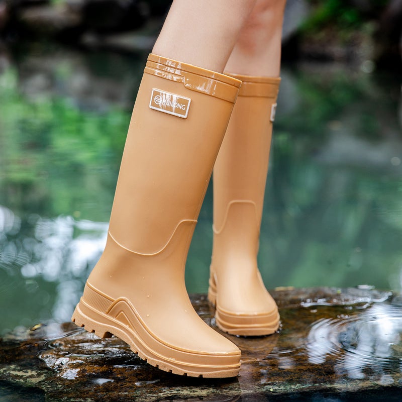 New Fashionable Women'S Shoes, Extra High Women'S Outer Wear Rainforest Hiking Wading Shoes, Heightening Waterproof Women'S Water Shoes, Rubber Shoes And Overshoes - Image 4